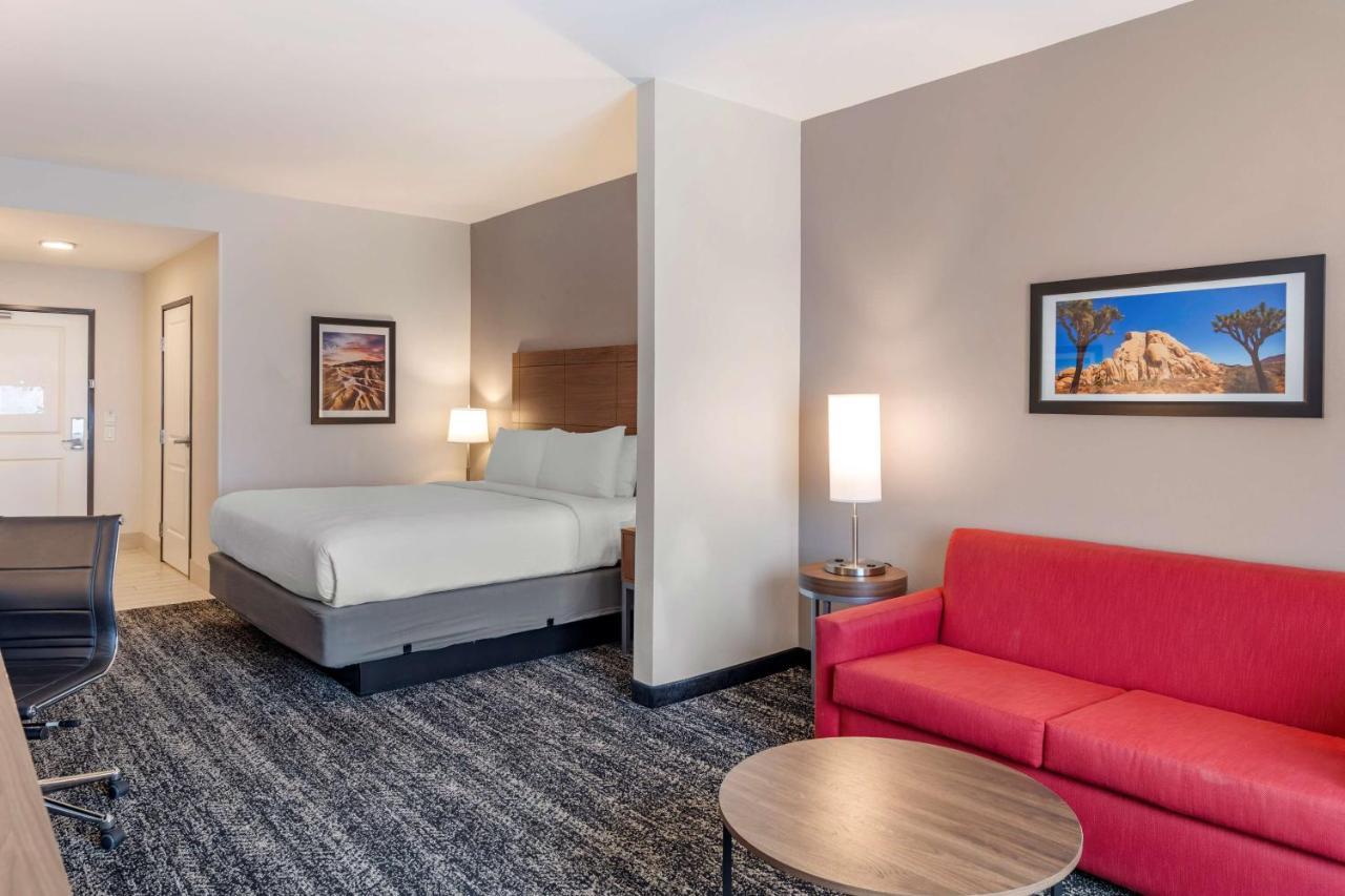 Best Western Plus Coachella Valley Inn & Suites Cathedral City Dış mekan fotoğraf